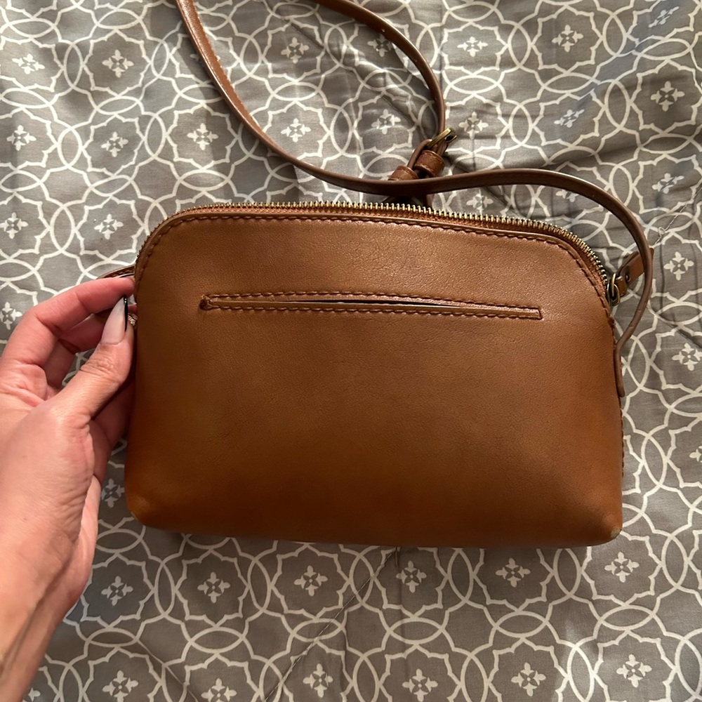 Universal Thread small tan bag - Picture 3 of 8